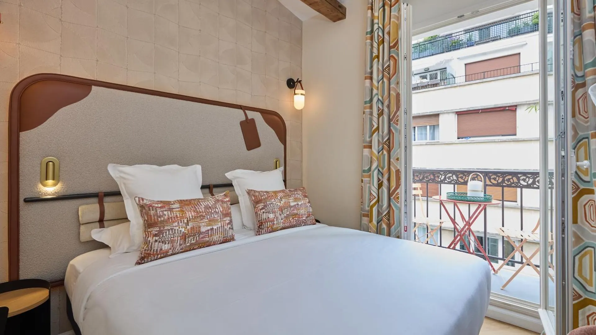Hiro 4* Paris