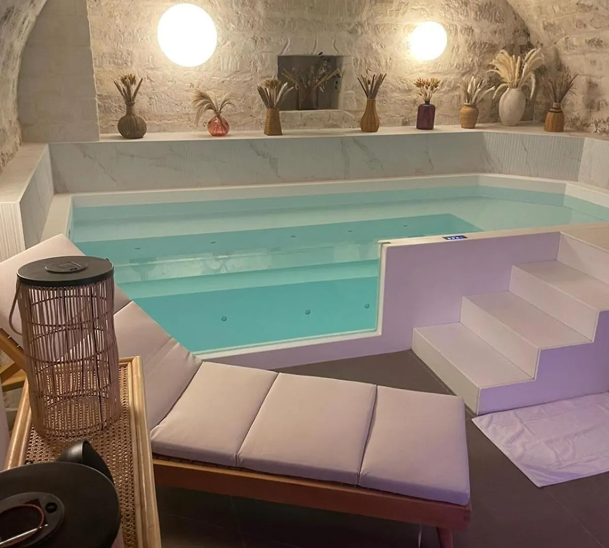 Hiro 4* Paris