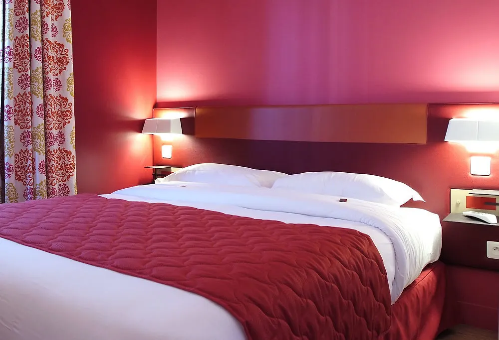 Hiro, New 2024 Hotel